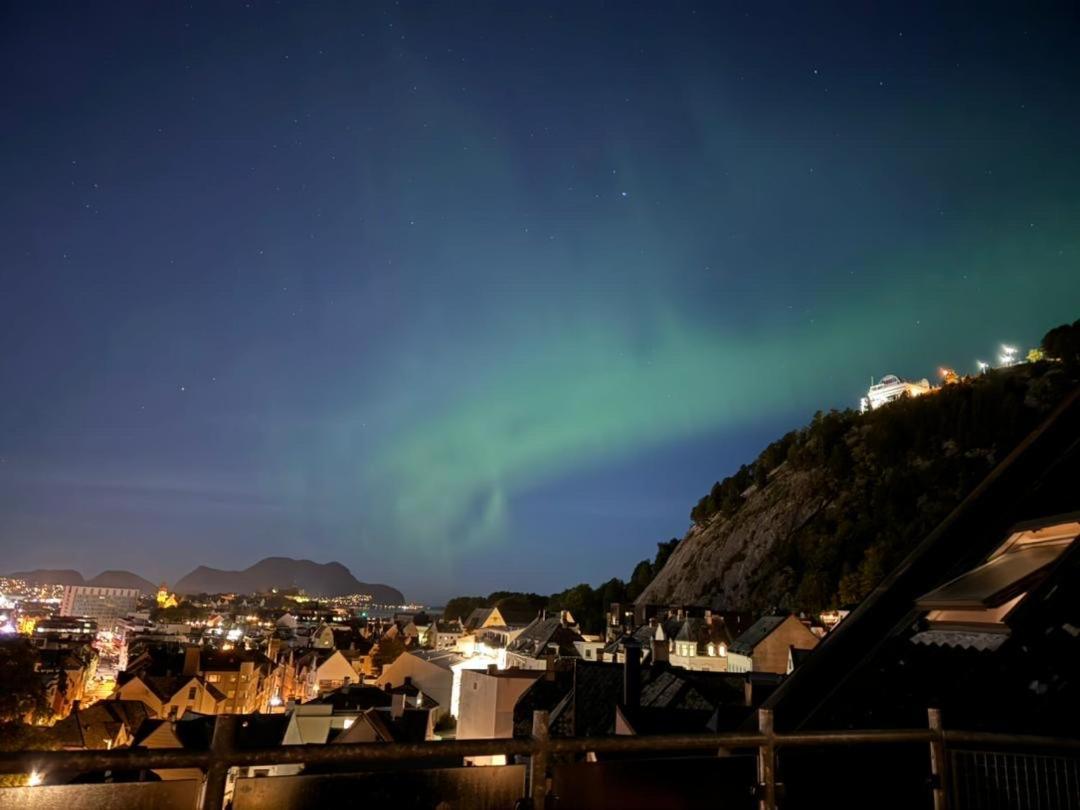 Panorama Apartment With 360 View Of The City Ålesund Dış mekan fotoğraf